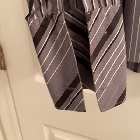 PERRY ELLIS long Sleeve Shirt with French Cuffs. - Picture 5 of 5